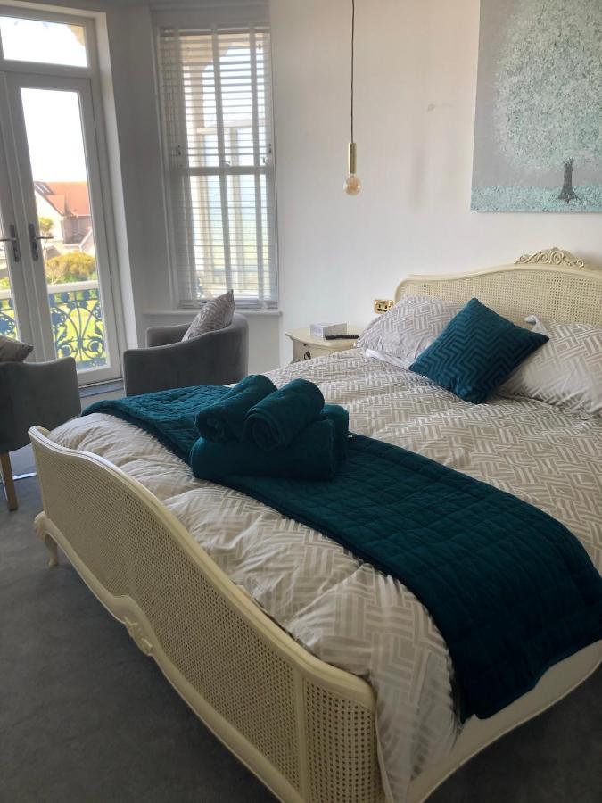 Lazy Waves Boutique B&B New Quay Kültér fotó