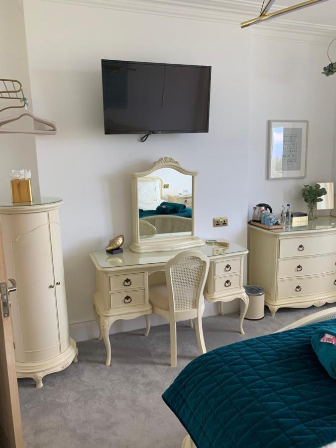 Lazy Waves Boutique B&B New Quay Kültér fotó