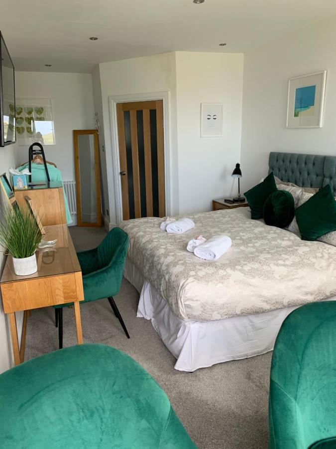 Lazy Waves Boutique B&B New Quay Kültér fotó
