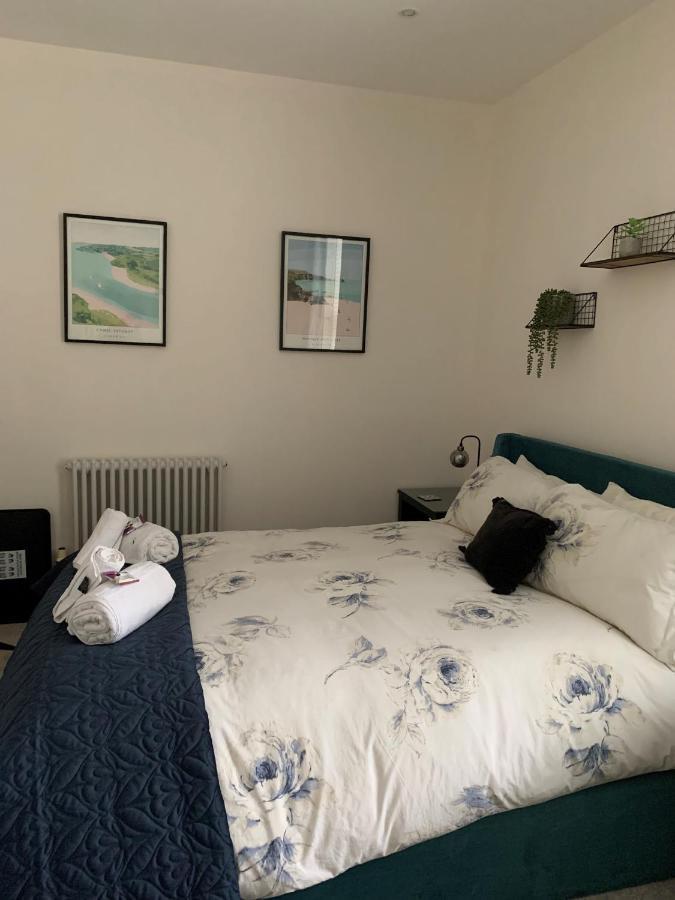 Lazy Waves Boutique B&B New Quay Kültér fotó