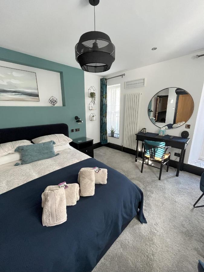 Lazy Waves Boutique B&B New Quay Kültér fotó