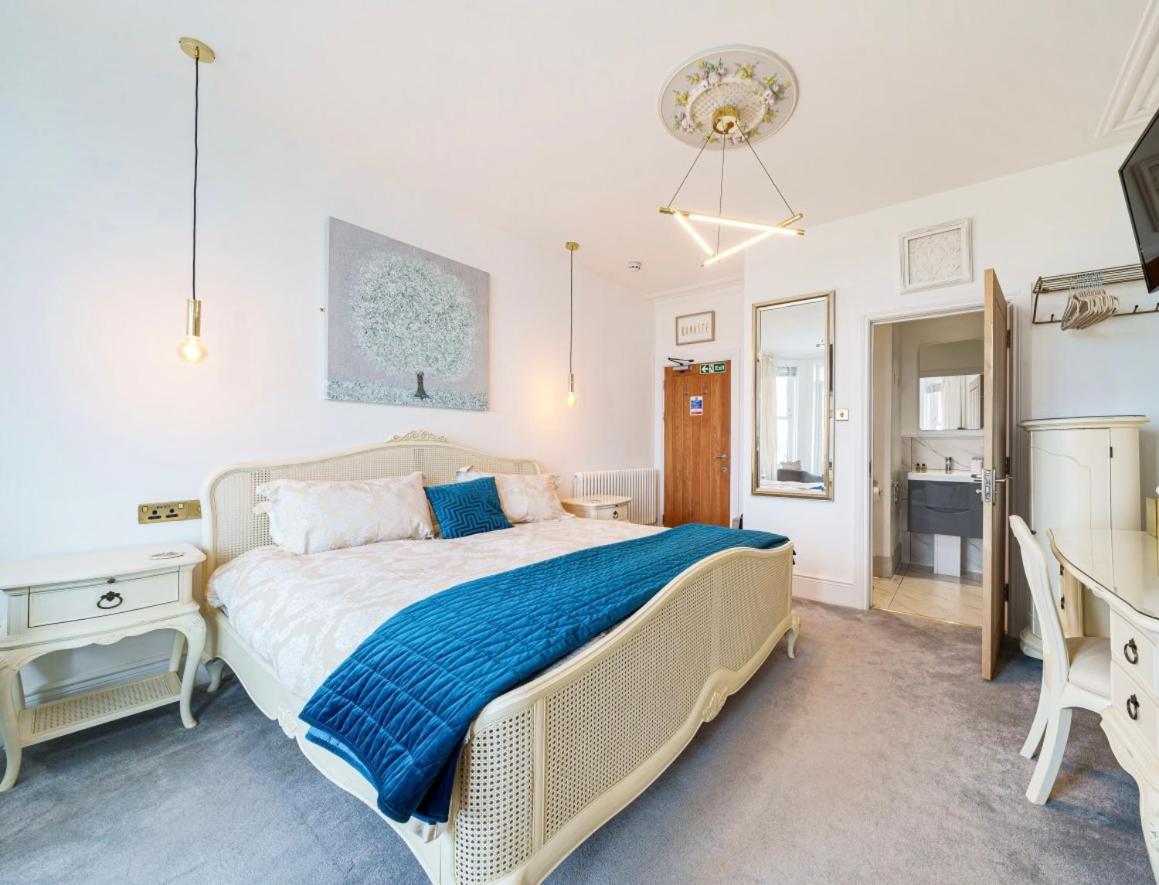 Lazy Waves Boutique B&B New Quay Kültér fotó